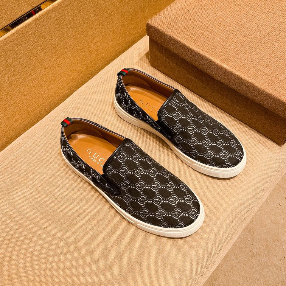 GG Men's Slip on Loafer Black Fabric 477013