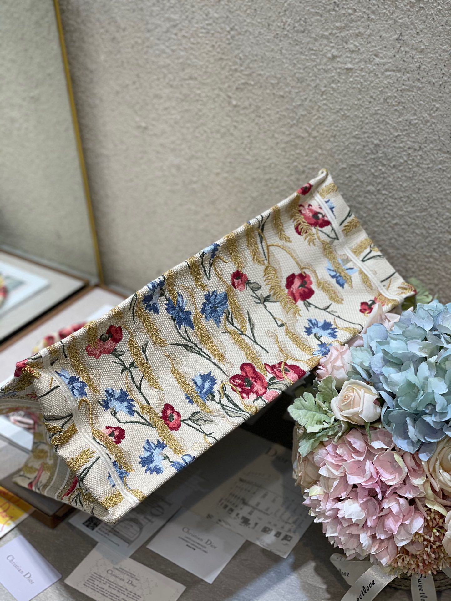 CD Hibiscus Book Tote 42cm Bag Canvas 336576