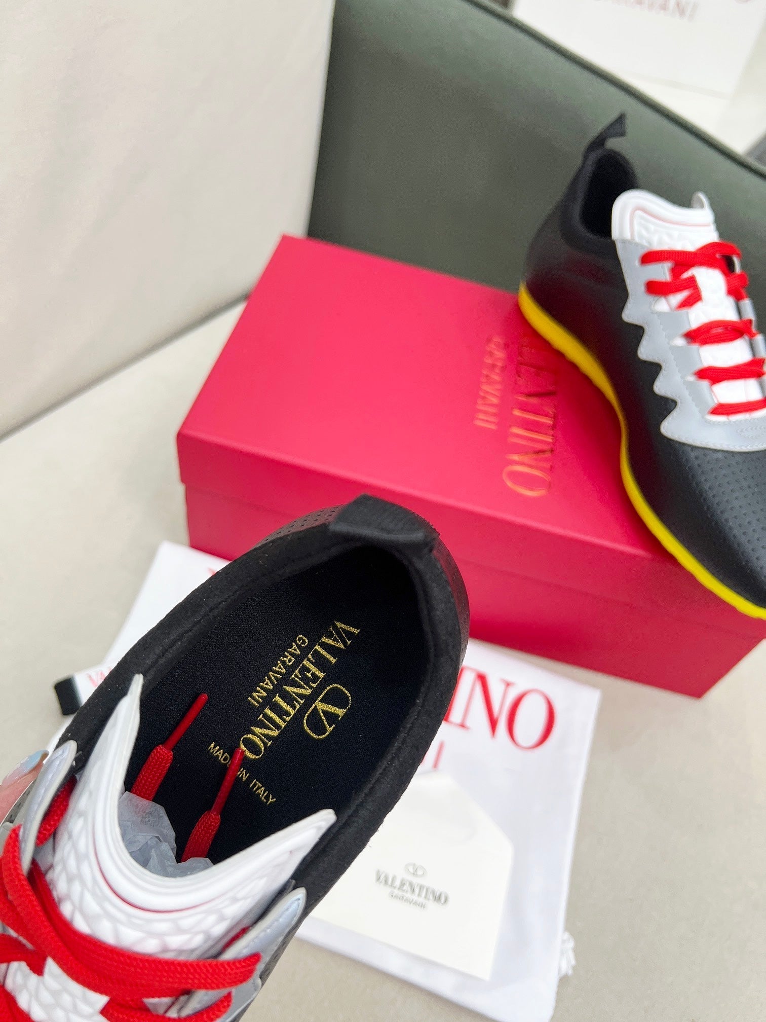 VT 25 Chromathon Sneaker Black Red Lambskin 352050