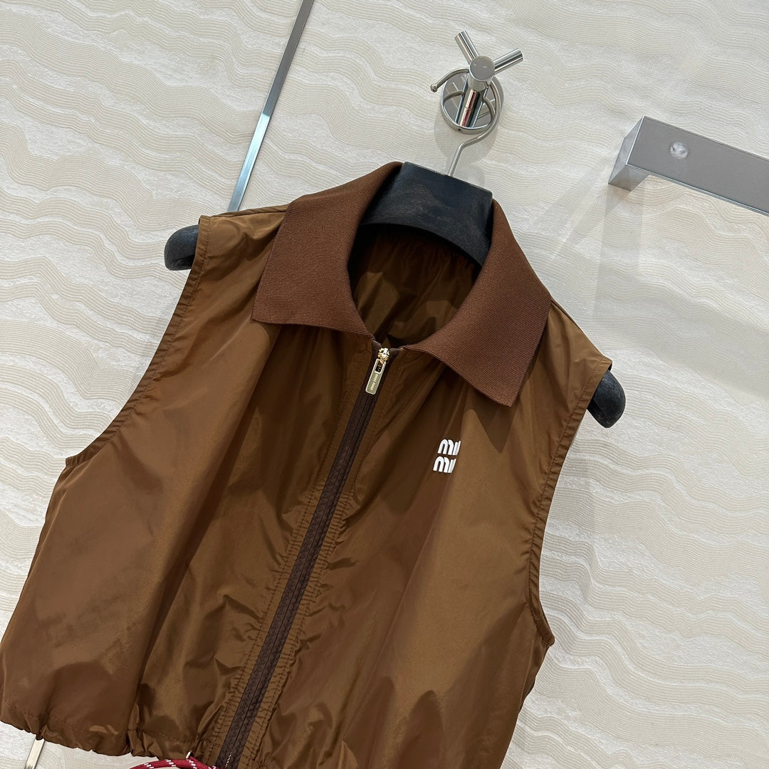 Miu Miu 25 Sport Zipper Vest Cocoa Brown Technical Fabric