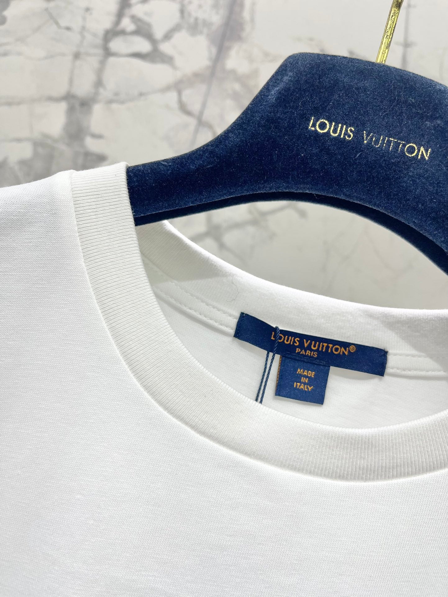 LV  T-shirt White Cotton