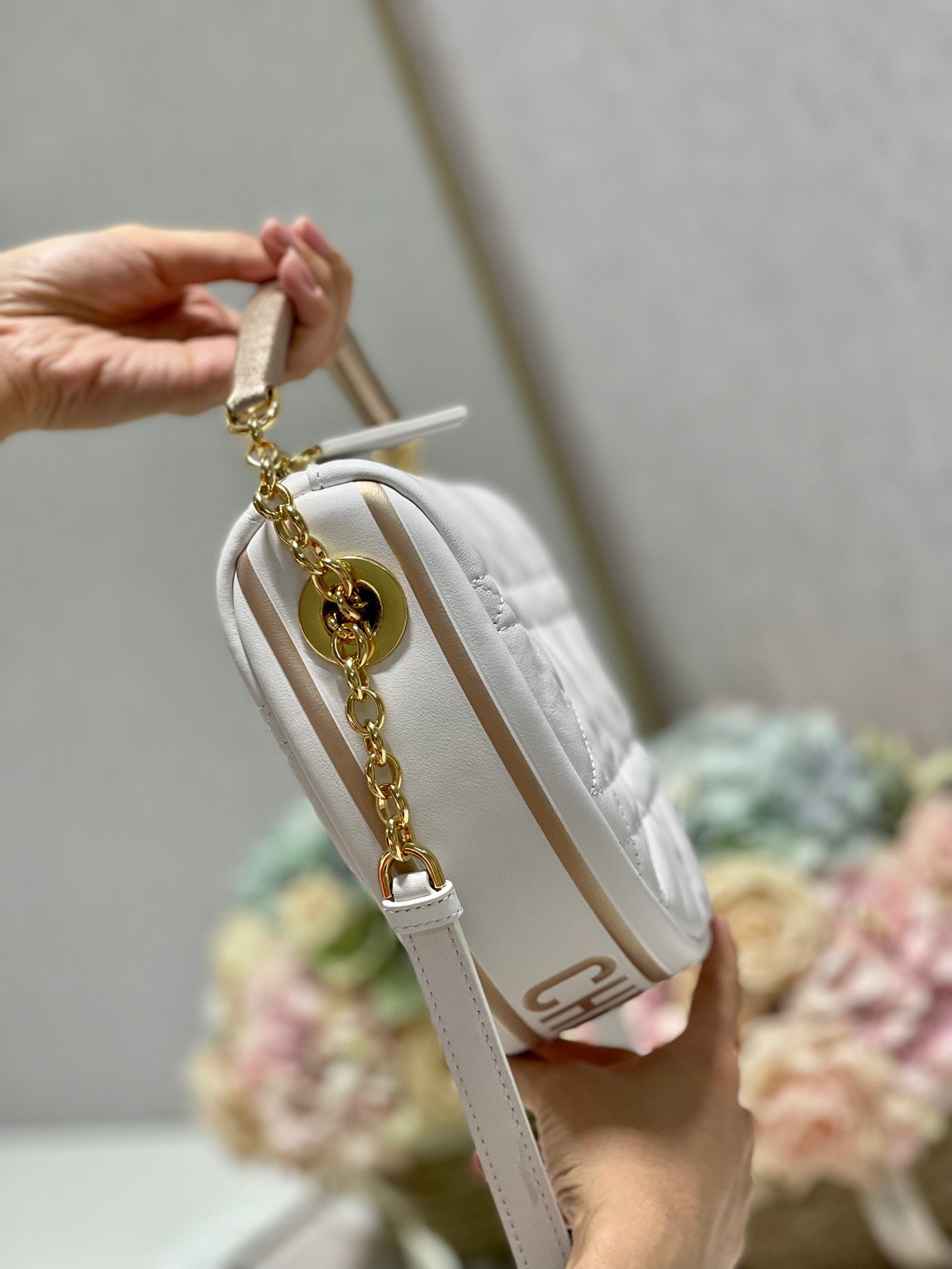 CD Dior Vibe Bag White Cowhide 336791