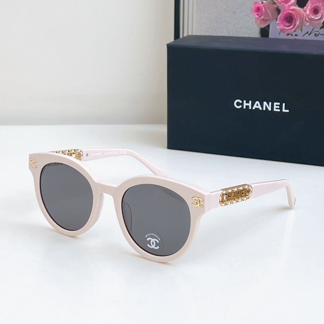 Chanel Sunglasses 618630