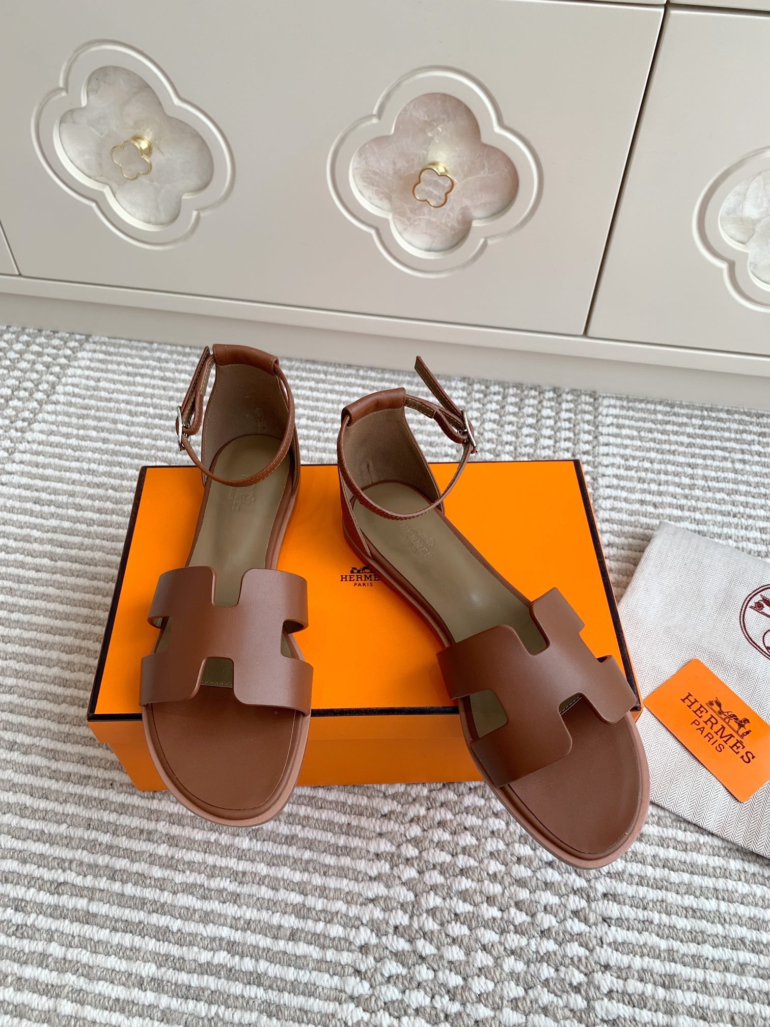 HM Santorini Sandal Etoupe Cowhide 291379