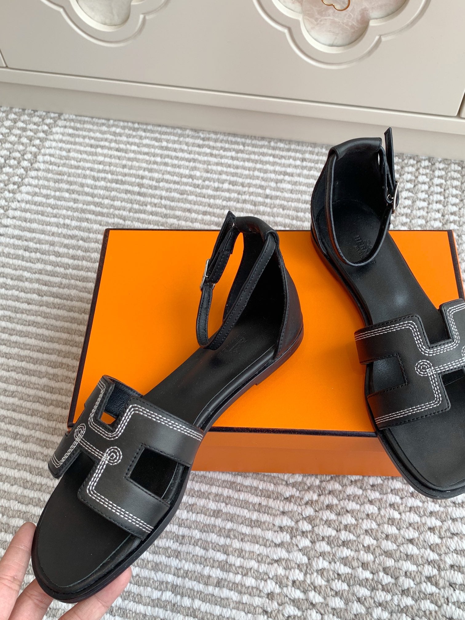 HM Santorini Sandal Black Cowhide 291390