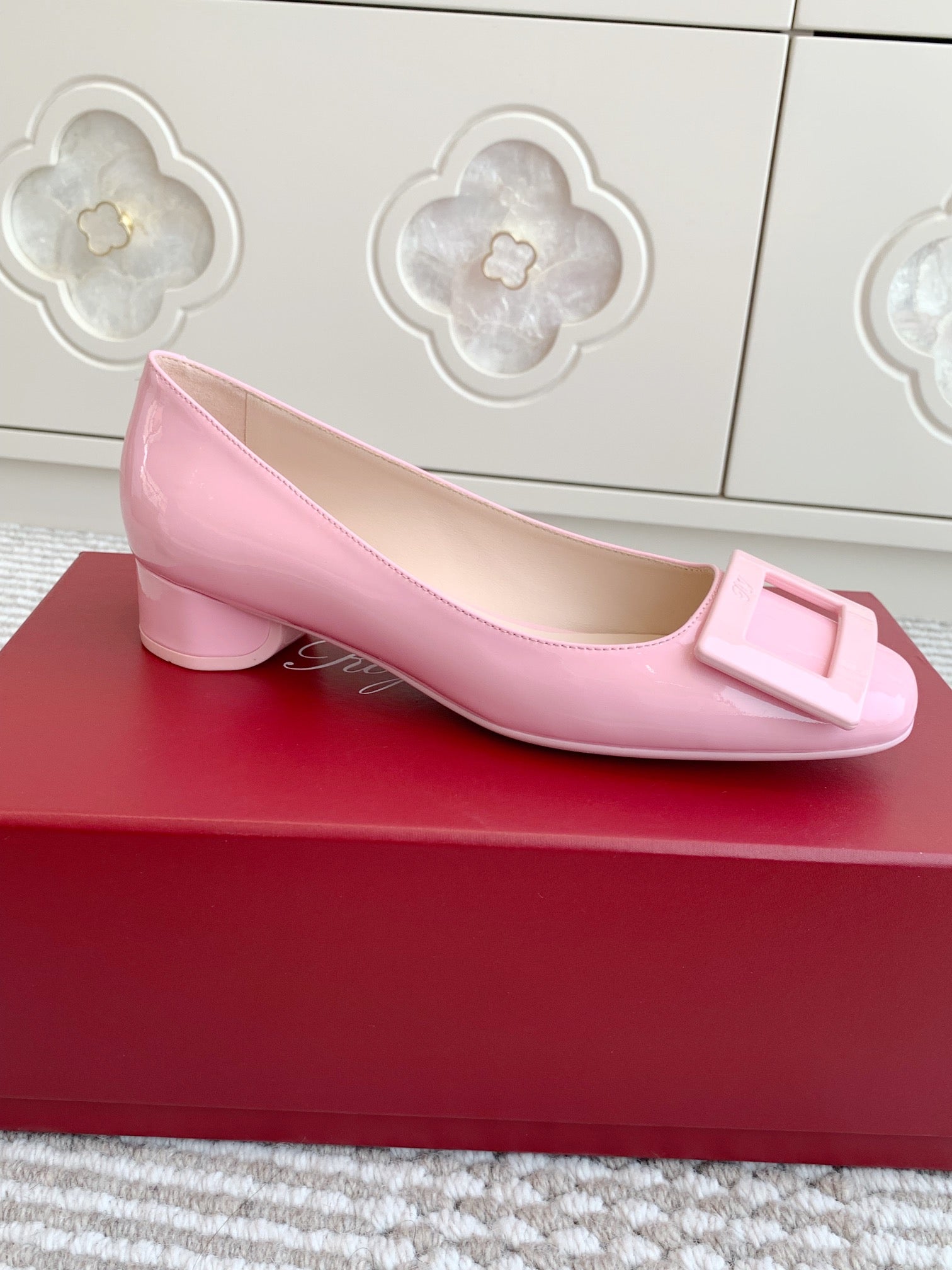 Viv 25 Ballet Flats Pink Cowhide Leather Sheepskin 255208