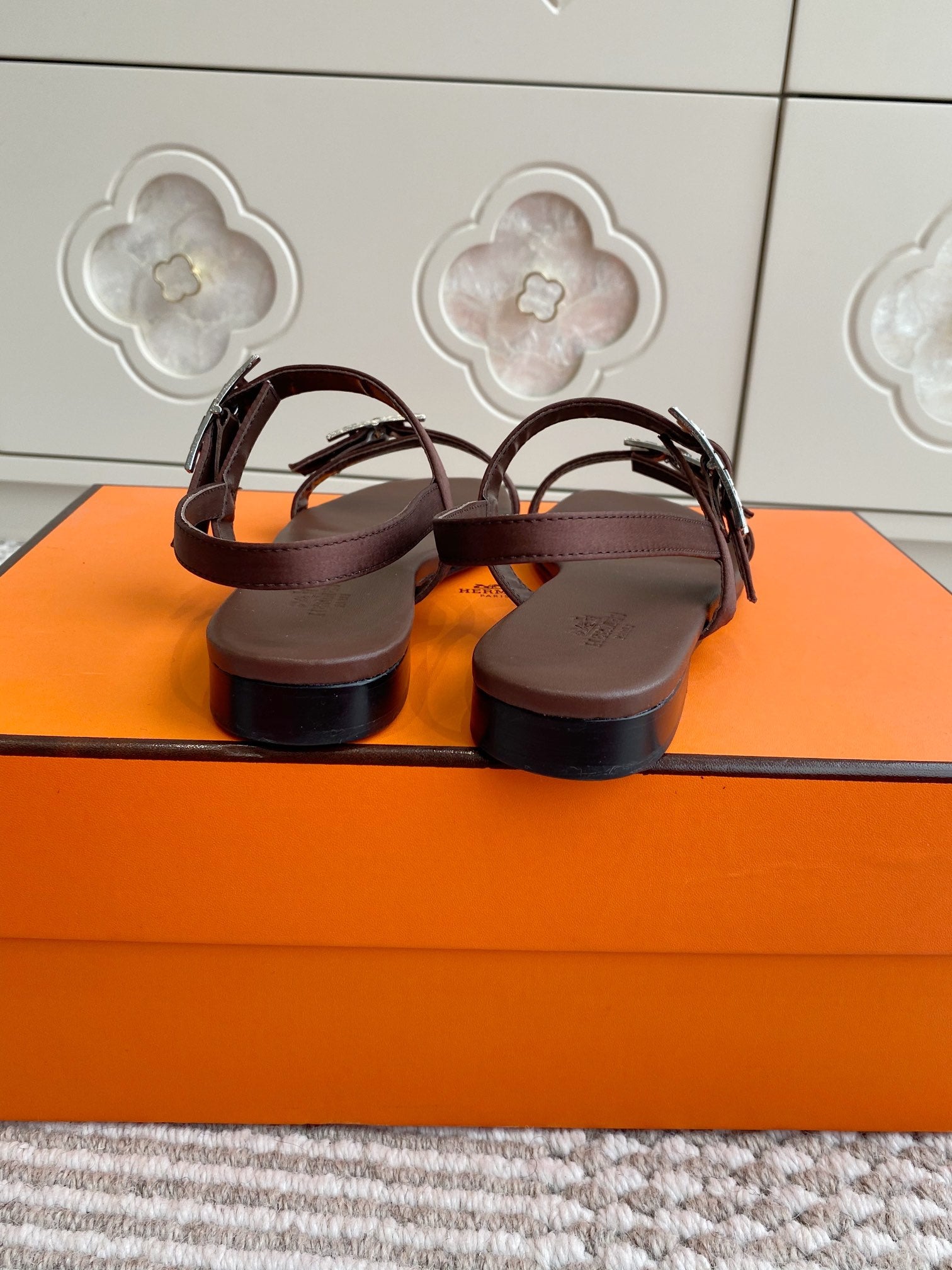 HM Cristal Sandals Brown Calfskin 291445