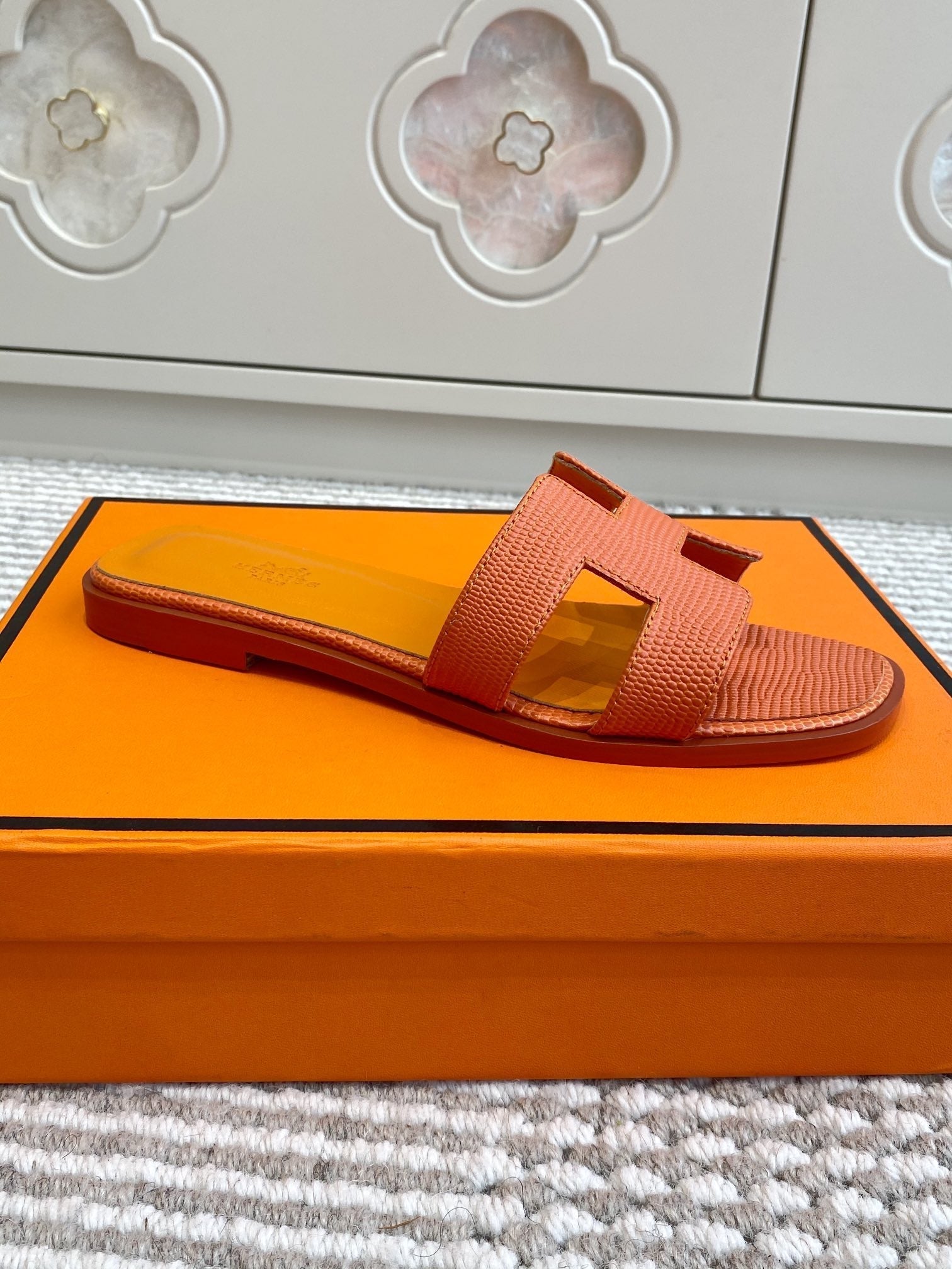 HM Oran Sandal Orange Sheepskin 291403