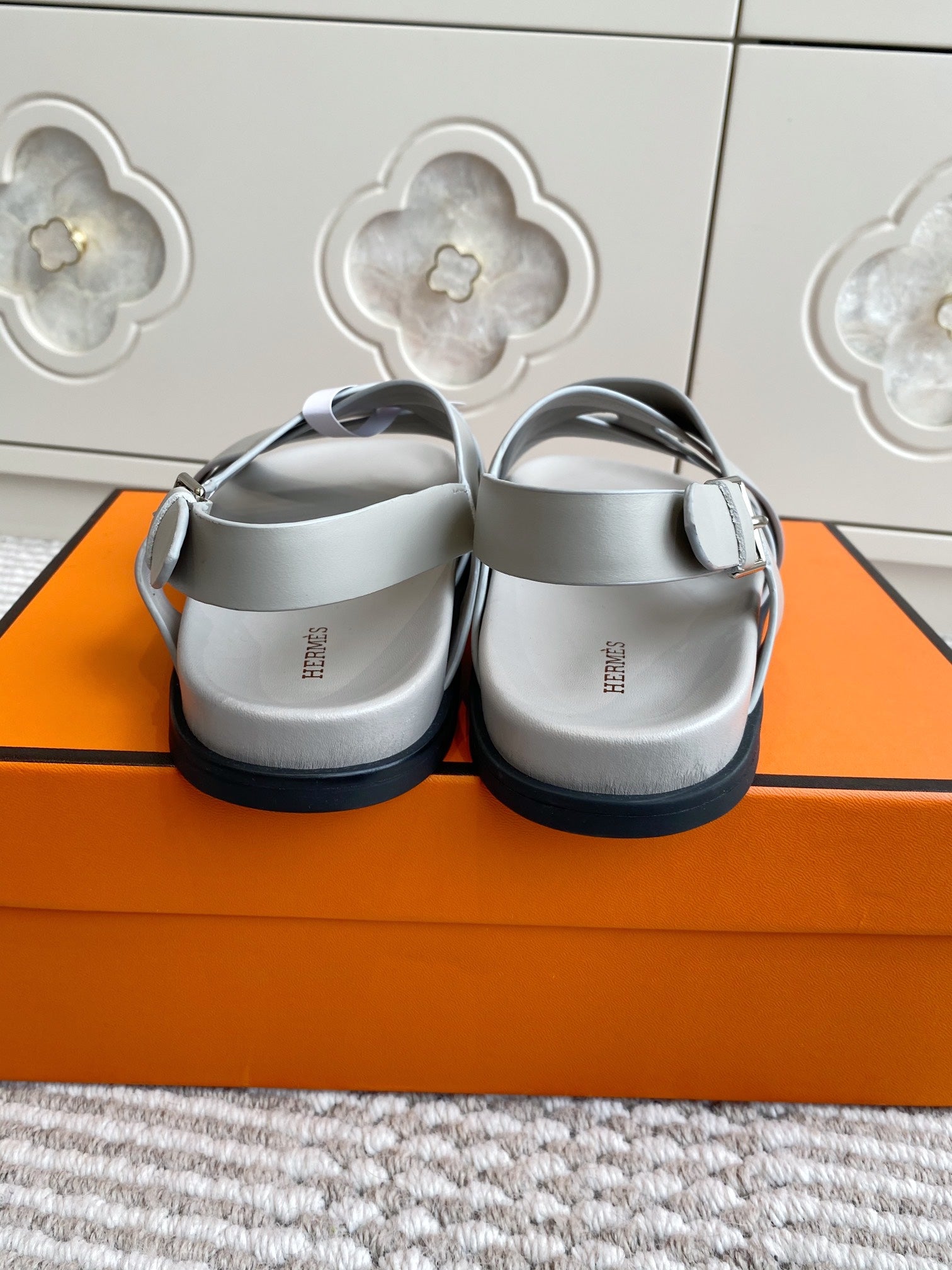 HM Heracles Sandals Ivory Calfskin 291454