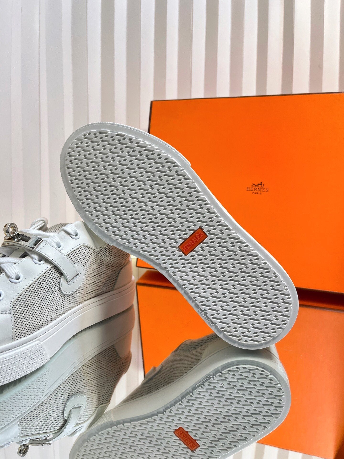 HM Kelly Sneaker White Cowhide Fabric 317055