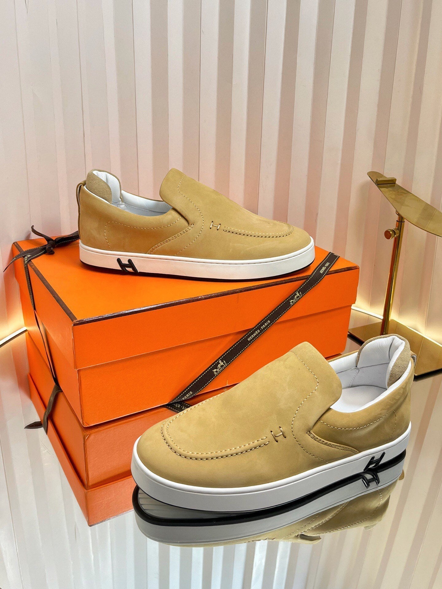 HM British Retro Loafers Brown Suede 317073