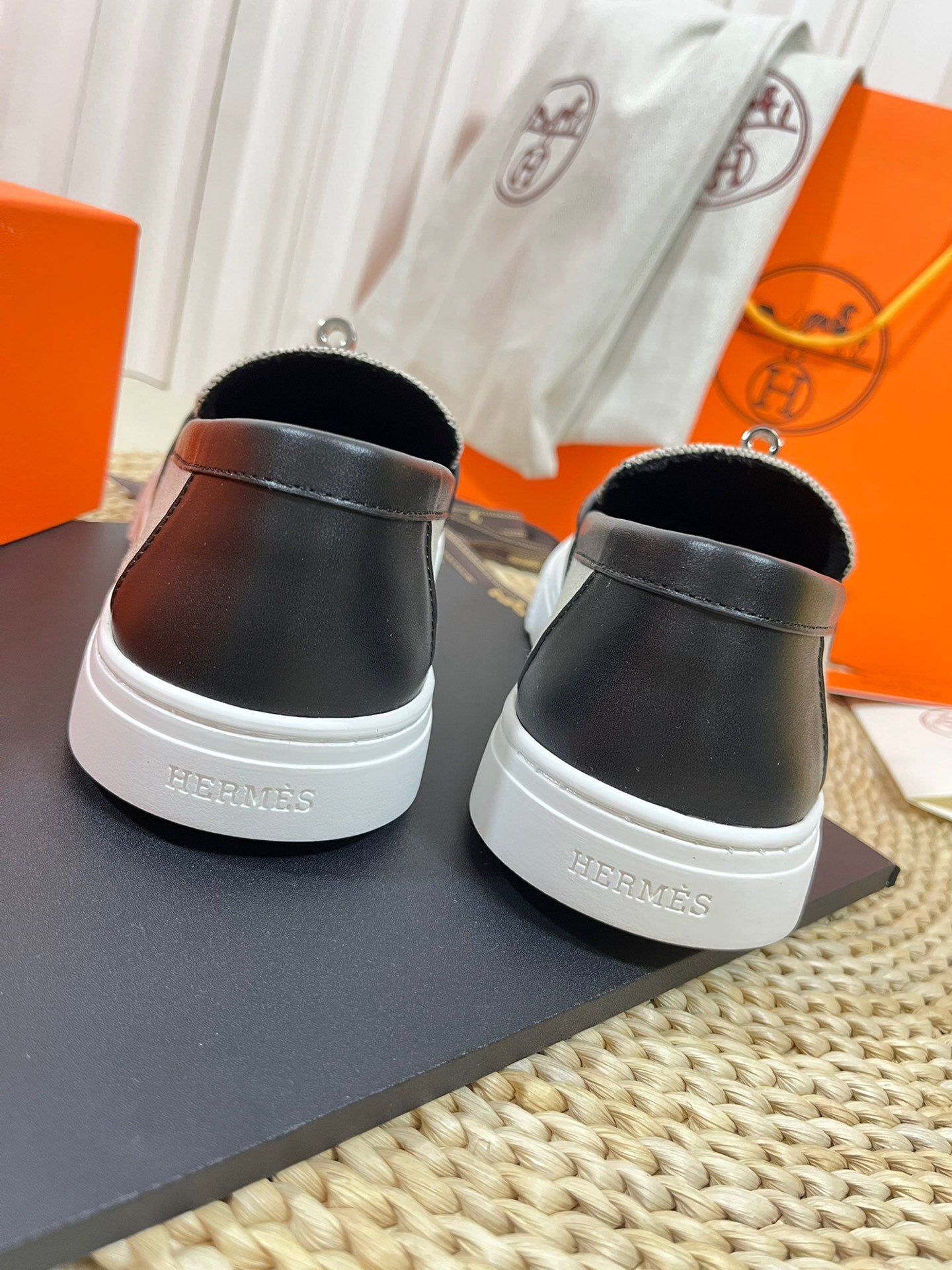 HM Buckle Casual Loafer Black Cowhide Cloth 317046