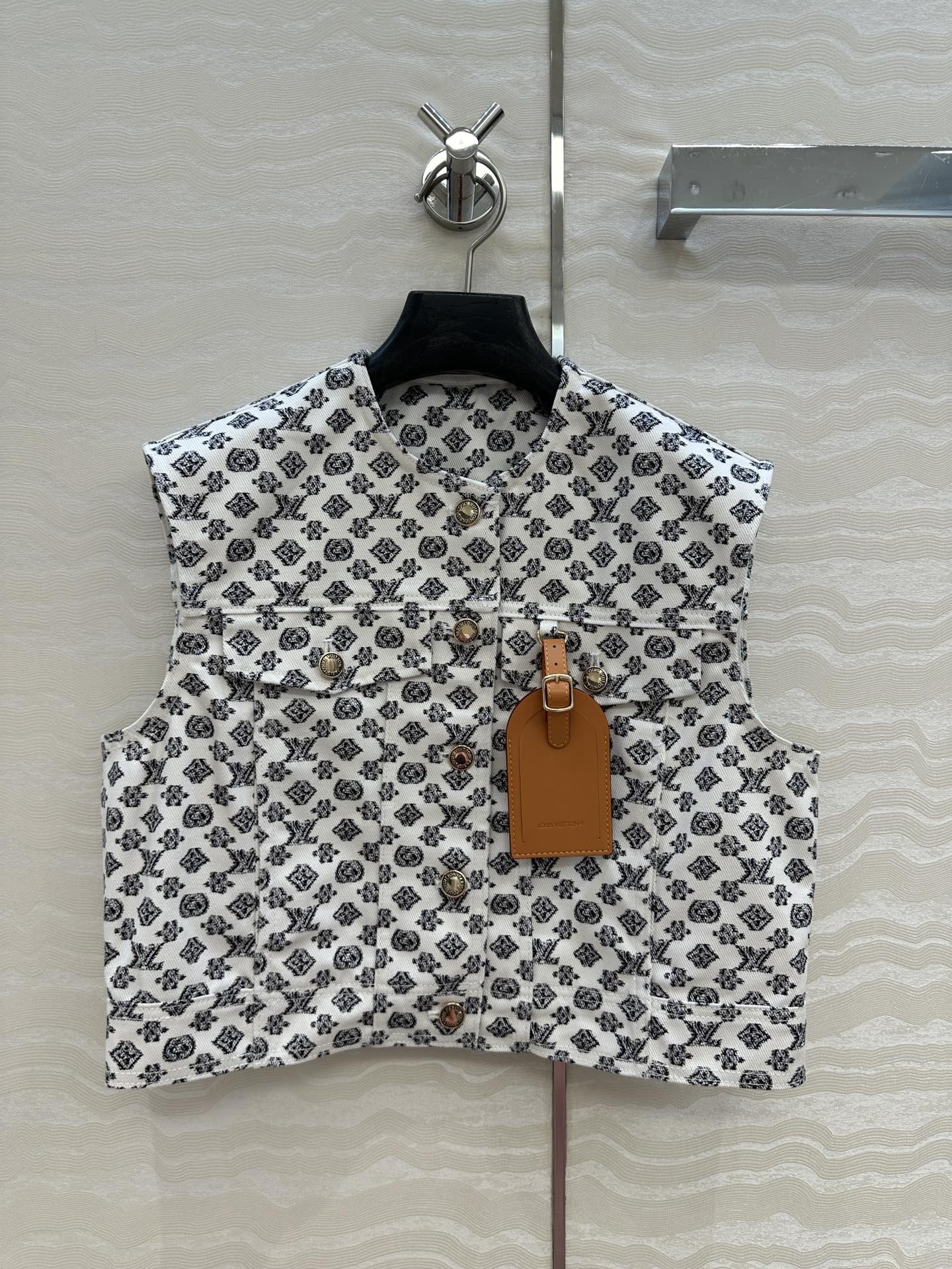 LV 25 Modern Logo Denim Vest Jacket Black White Poliester