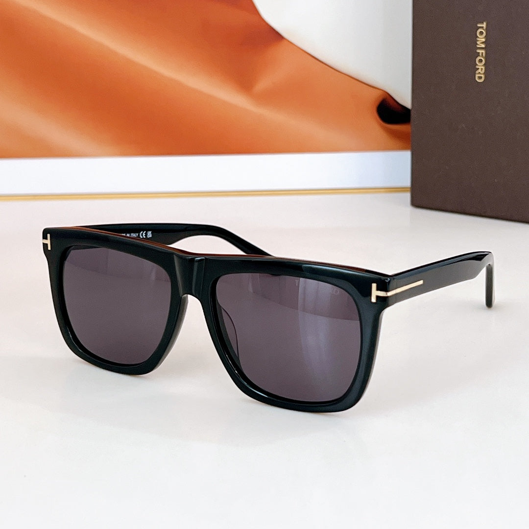 Tom Ford Sunglasses 646144