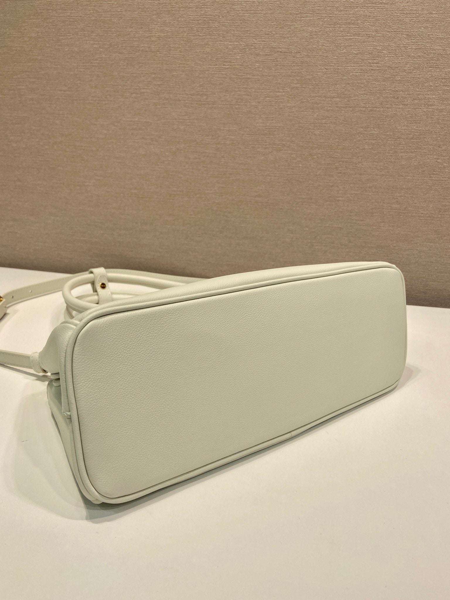 PRA New killer bag white calfskin 340497