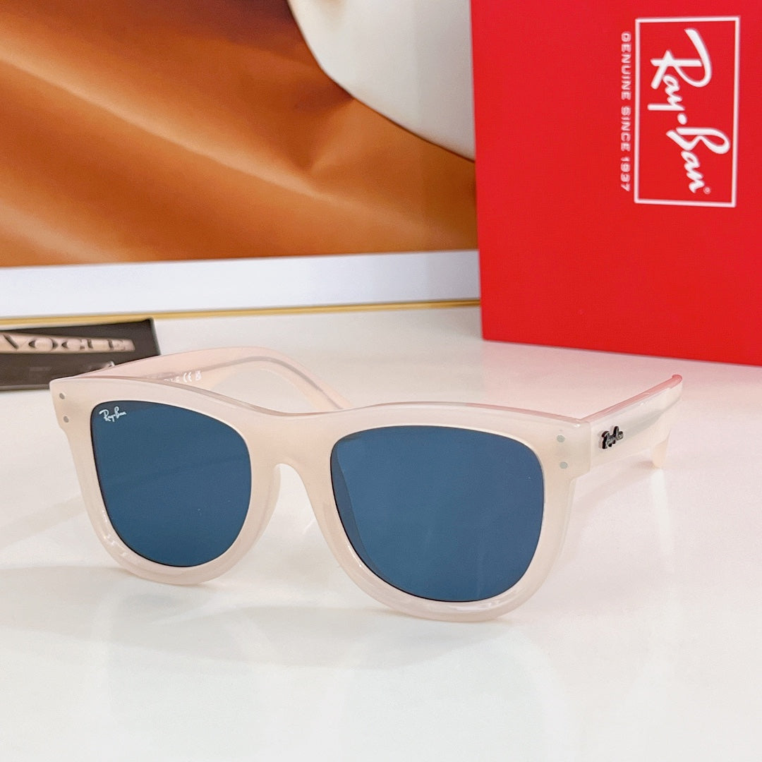 Rayban Sunglasses 664944