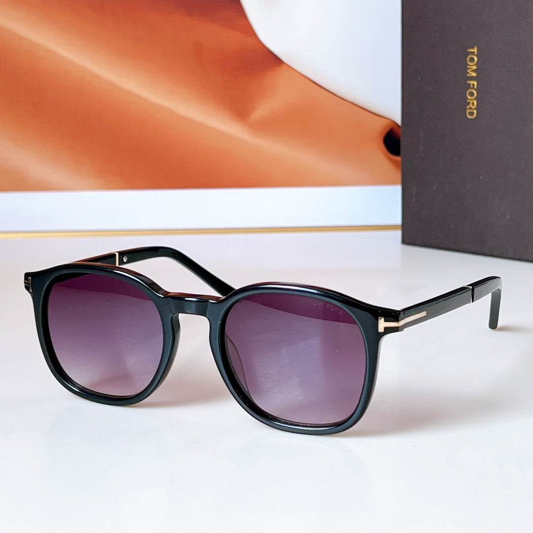 Tom Ford Sunglasses 680380
