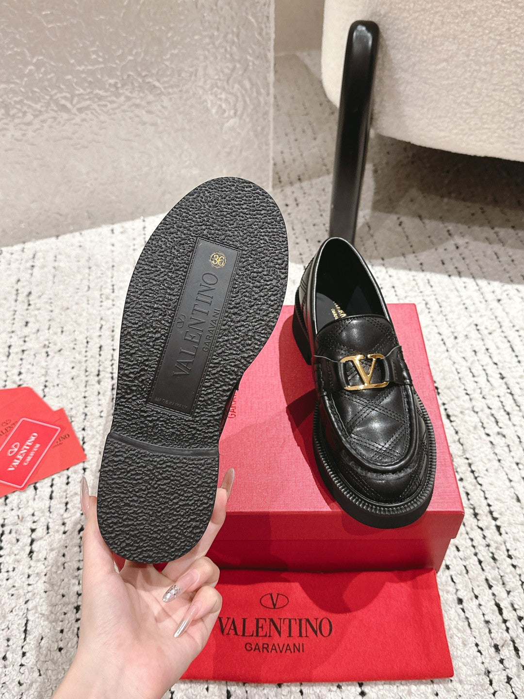 VT Vlogo Loafer Black Cowhide