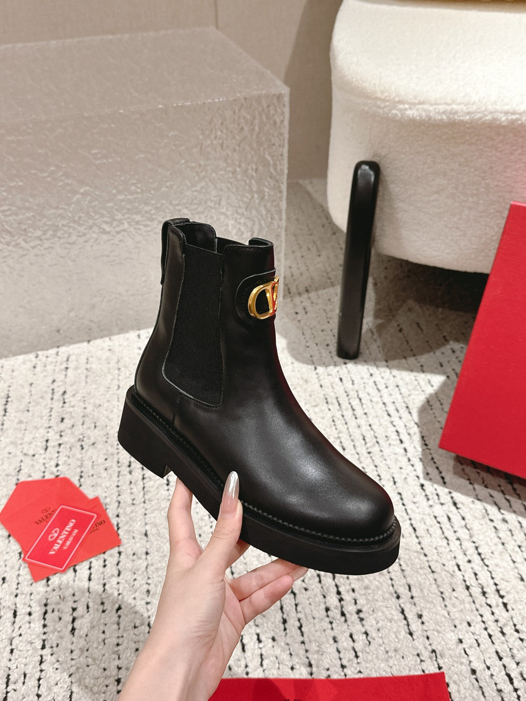 VT Ankle Short Boot Black Calfskin 359845