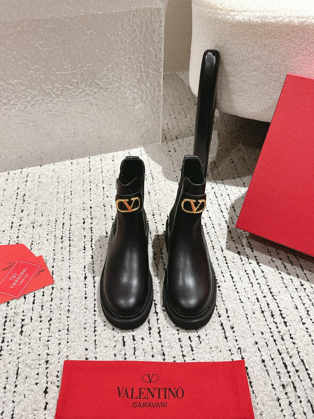 VT Ankle Short Boot Black Calfskin 359845