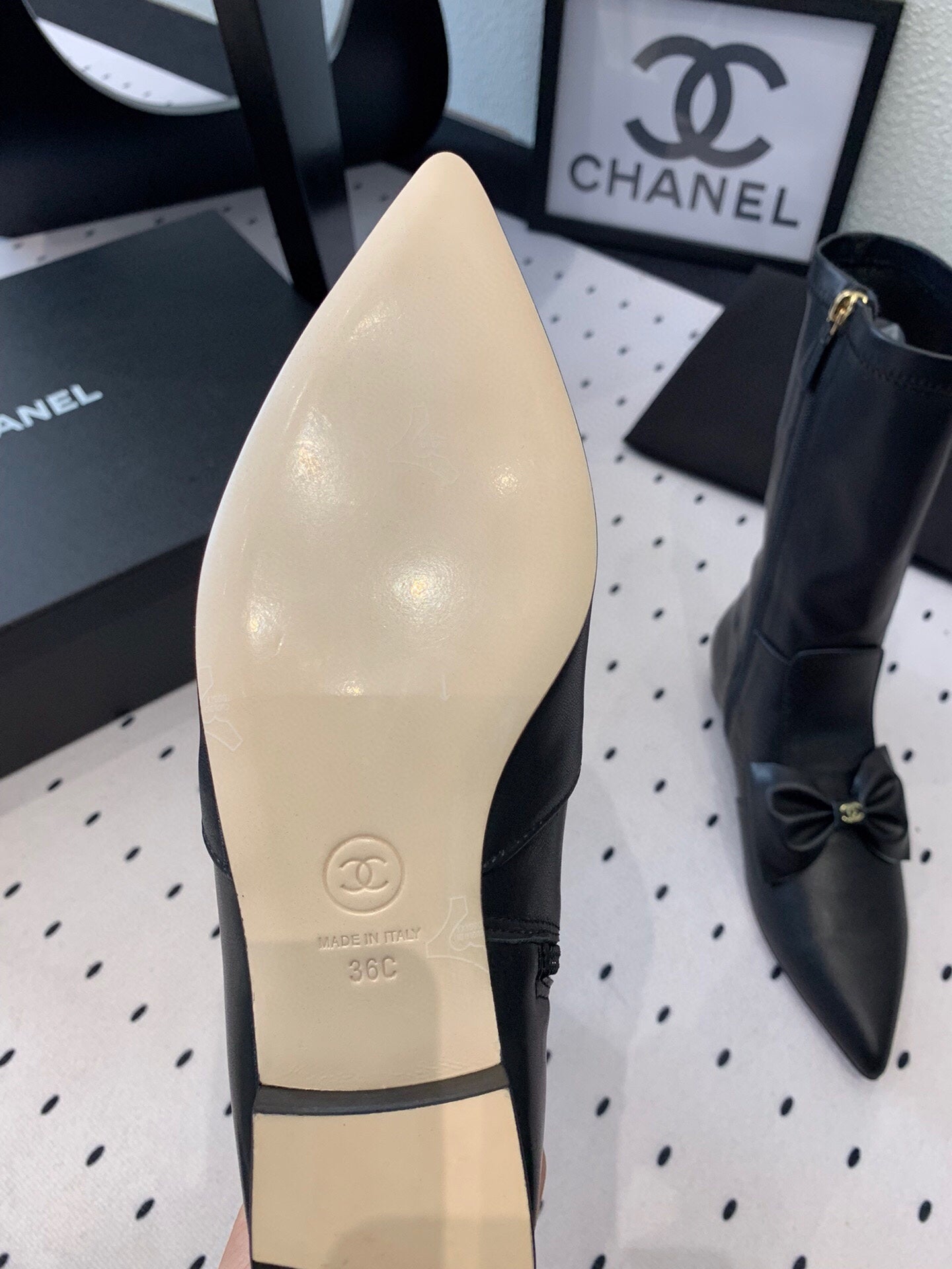 CC 25 Bow-knot Short Boot Black Sheepskin 514063