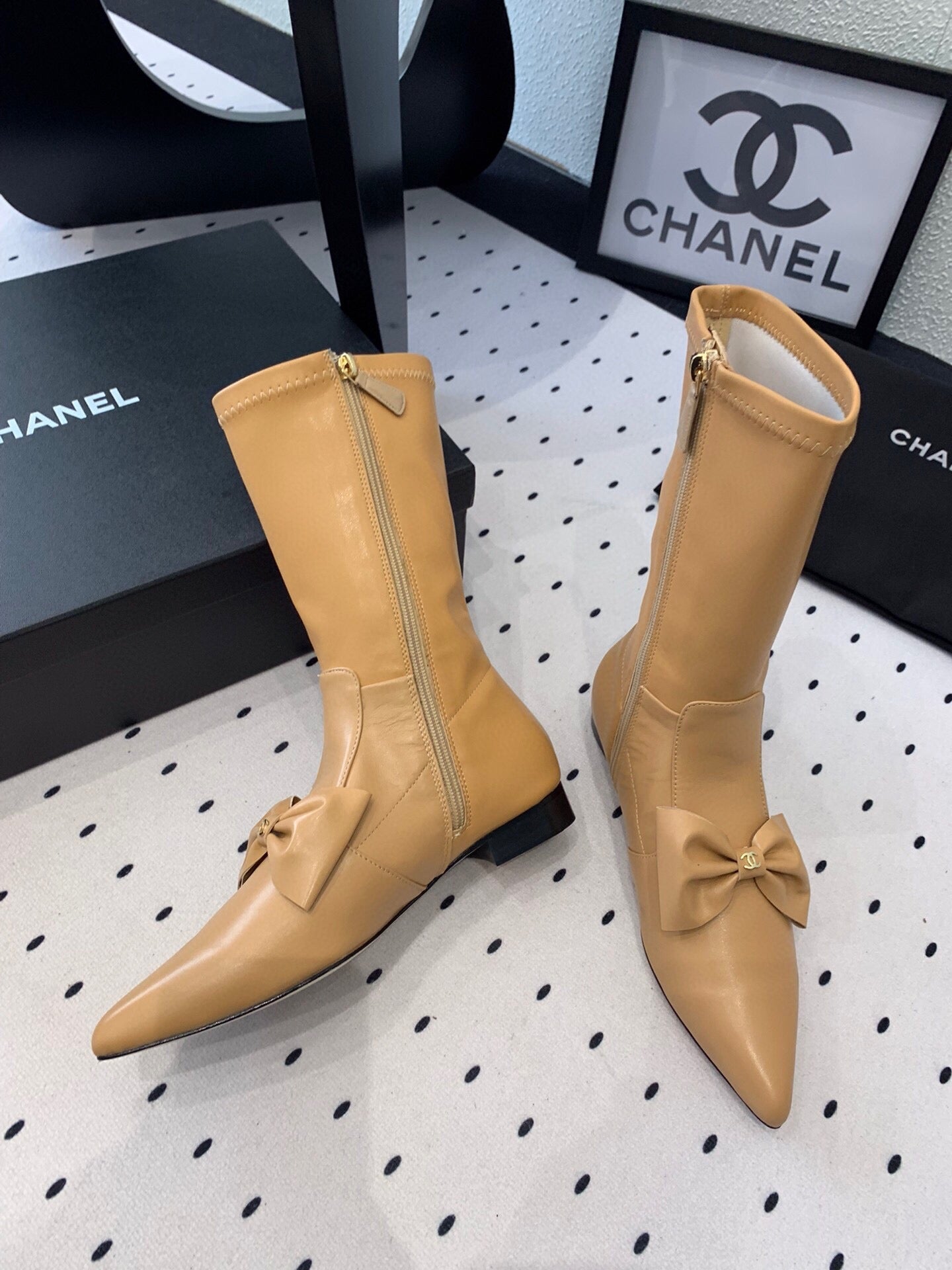 CC 25 Bow-knot Short Boot Camel Sheepskin 514065