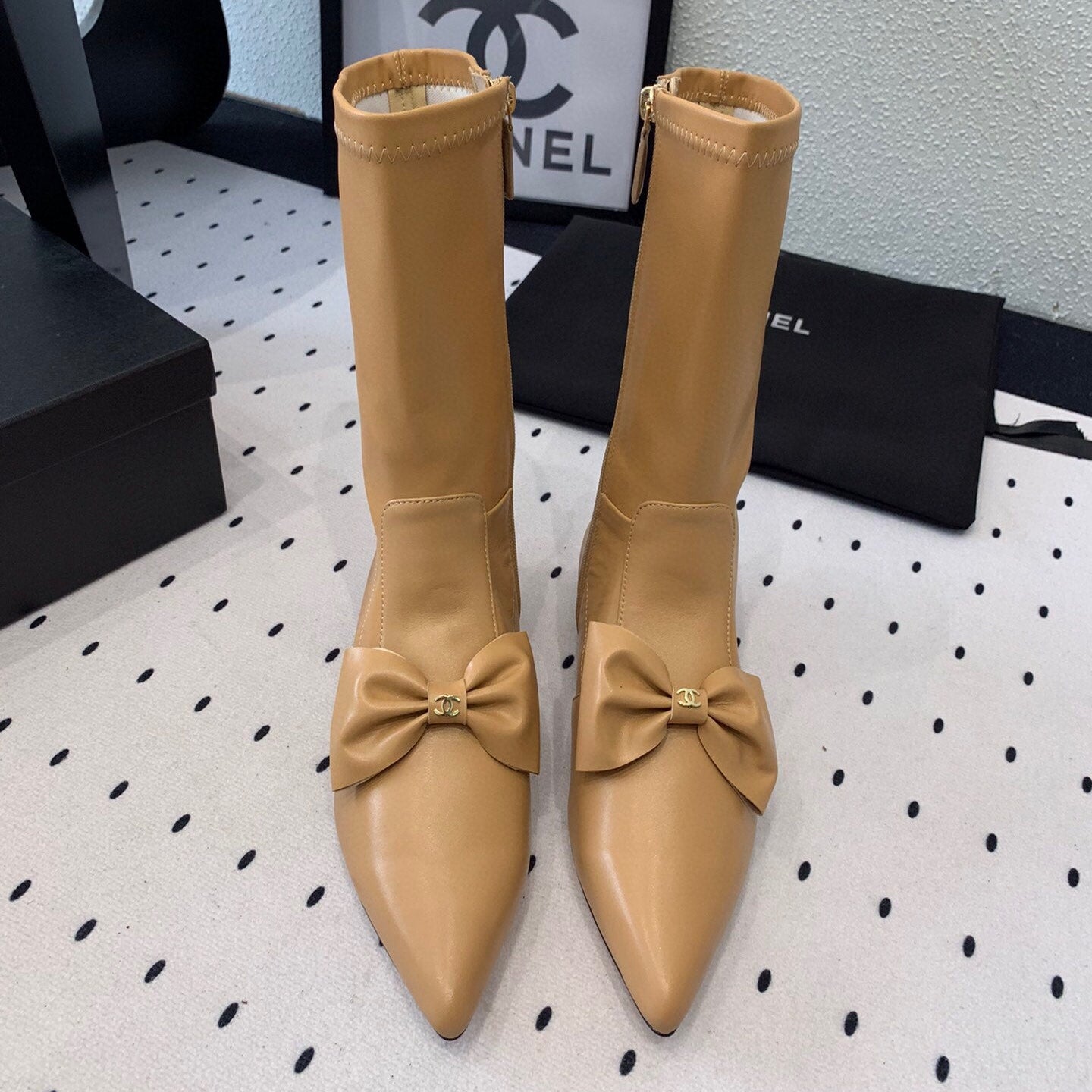 CC 25 Bow-knot Short Boot Camel Sheepskin 514065