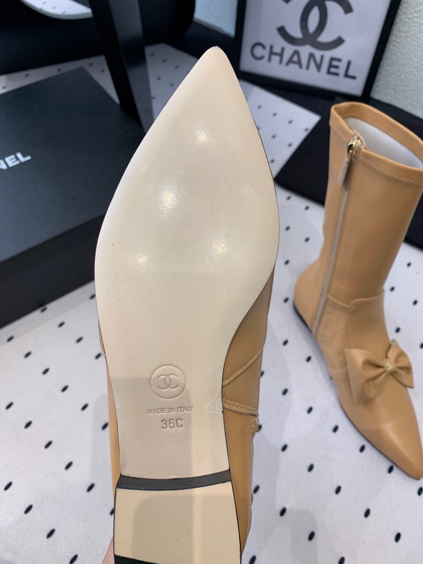 CC 25 Bow-knot Short Boot Camel Sheepskin 514065