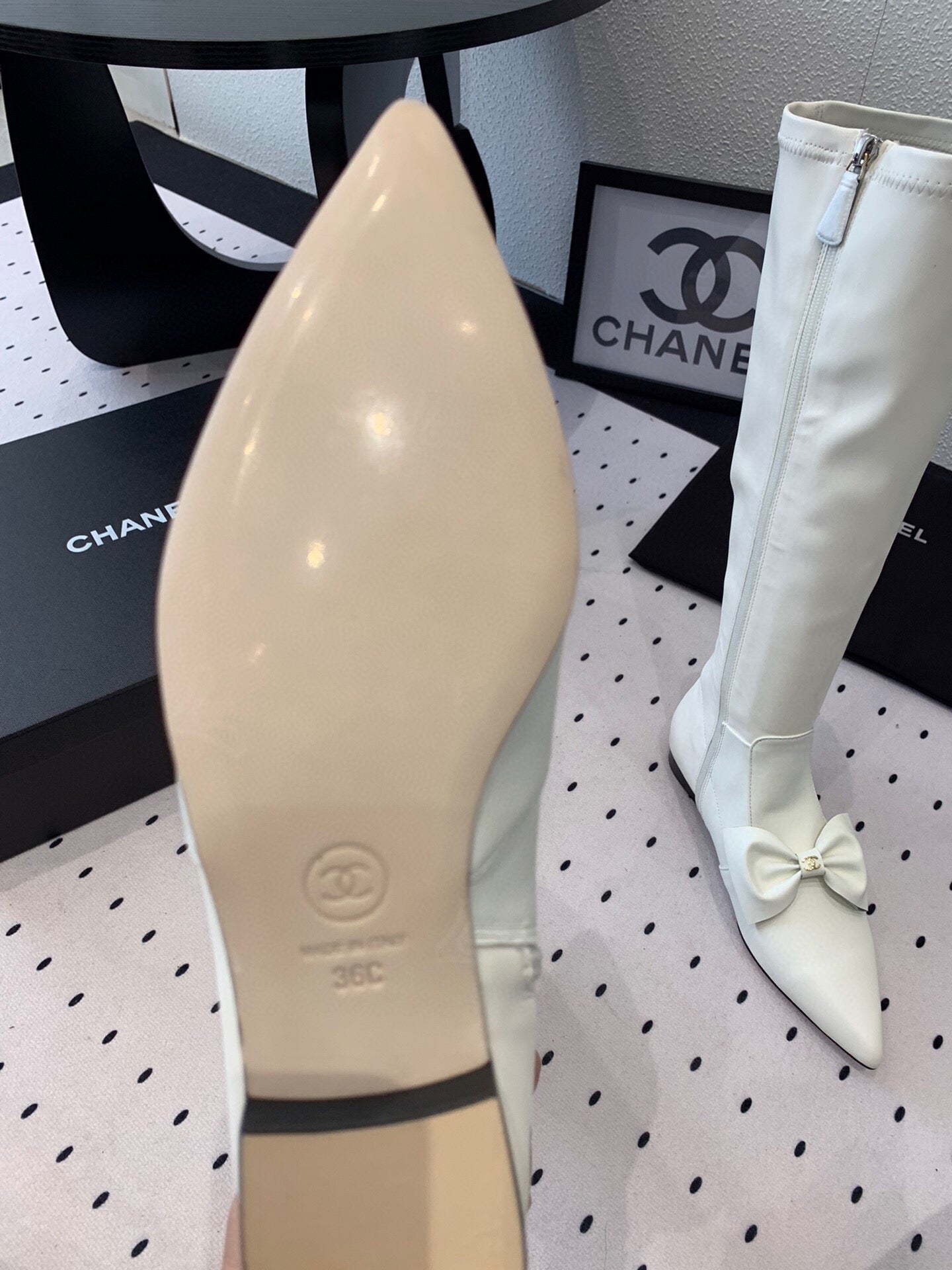 CC 25 Bow-knot Boot White Sheepskin 514068