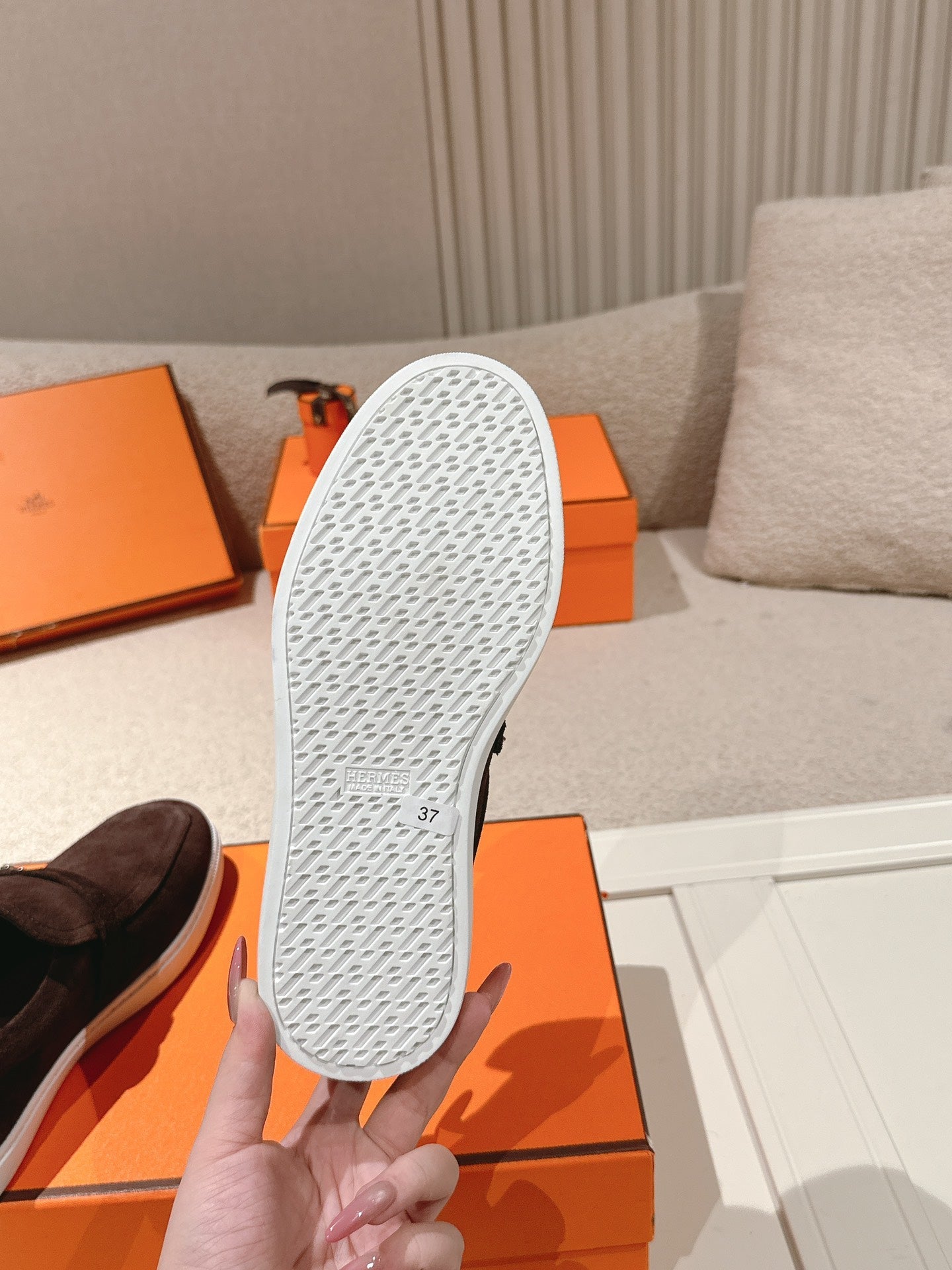 HM 25ss Loafers Dark Brown Suede 577159