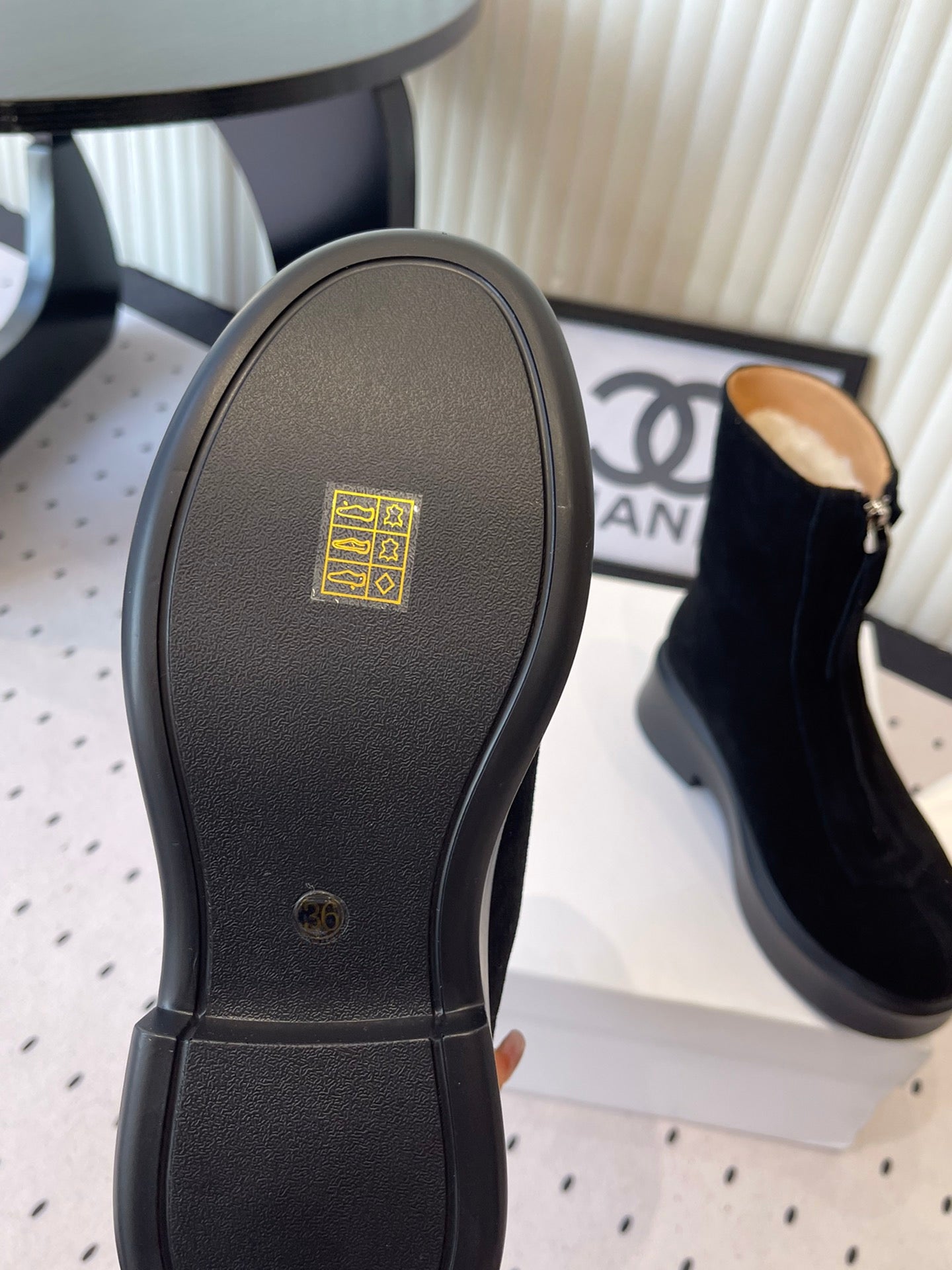 The Row 2025 Zipped Ankle boot Black Suede 554604