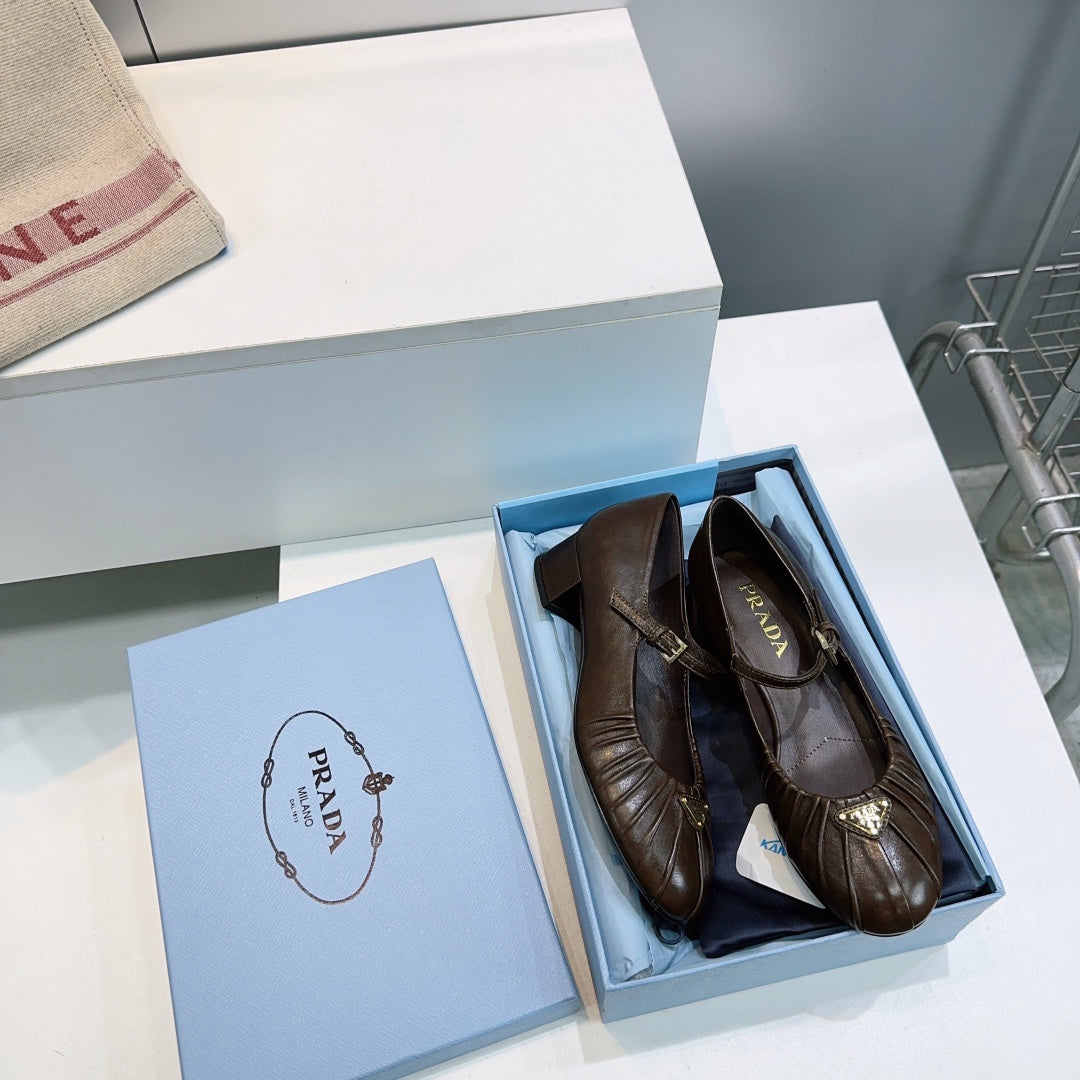 PRA 26S Mary Jane Chunky Heel Dark Chocolate Sheepskin 628705