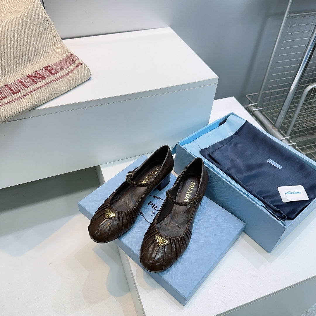 PRA 26S Mary Jane Chunky Heel Dark Chocolate Sheepskin 628705