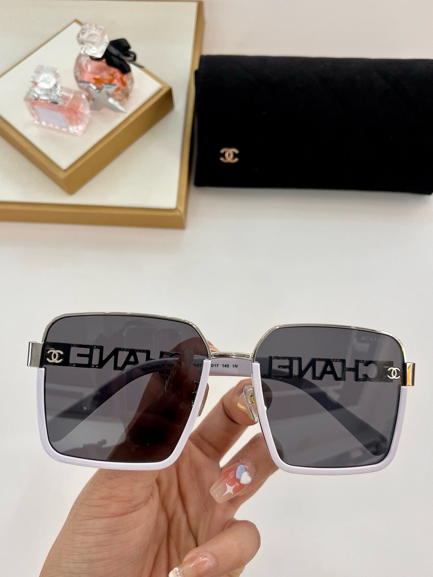 Chanel Sunglasses 09