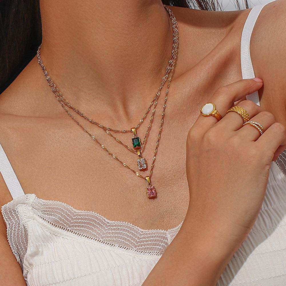 ADC GOLD NECKLACE LEATHER #MEW11508