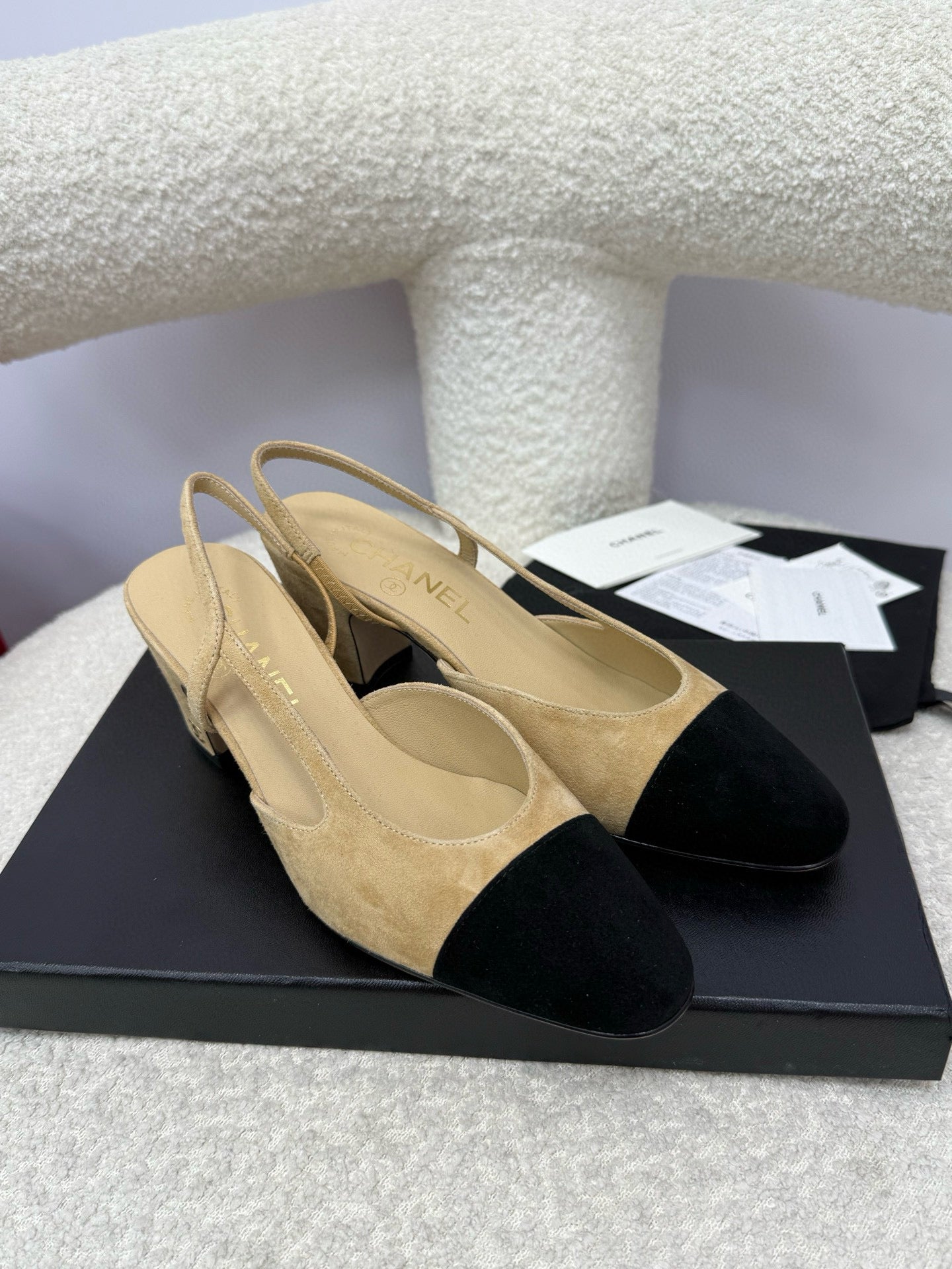 CC 25A Slingback Beige Suede