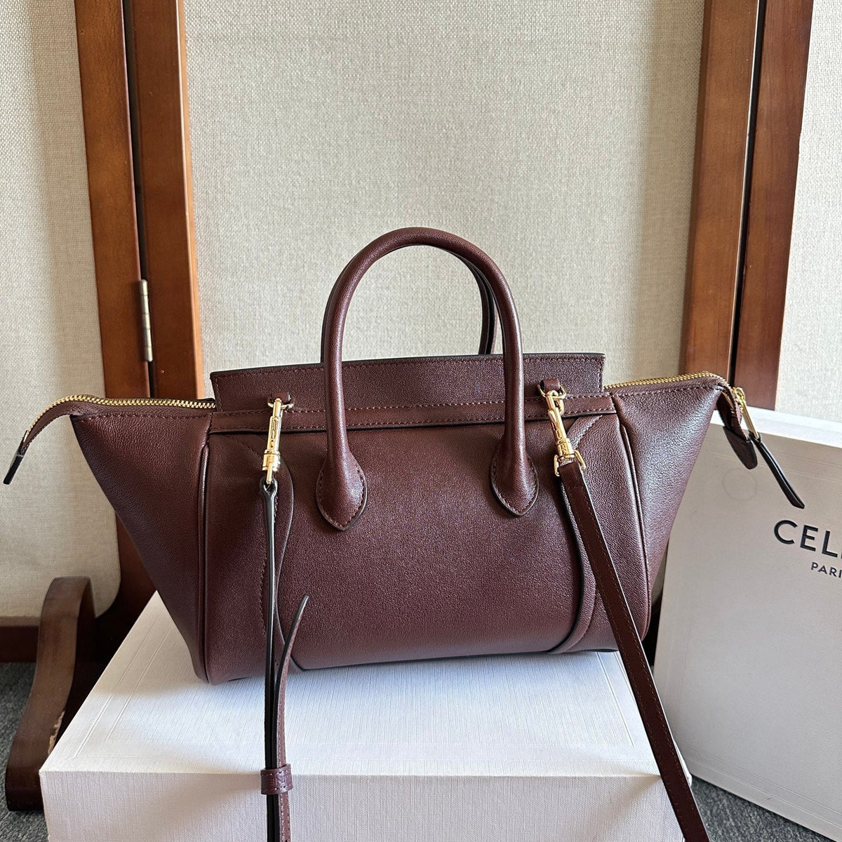 Celine 2025 Luggage Bag Burgundy Leather