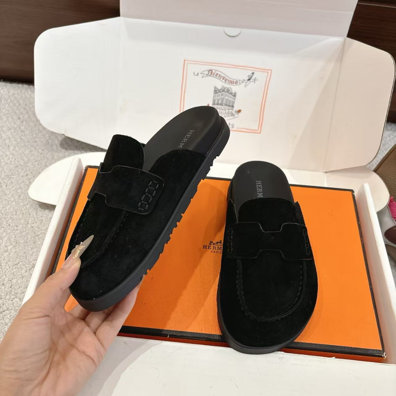 HM GO MULE SUEDE