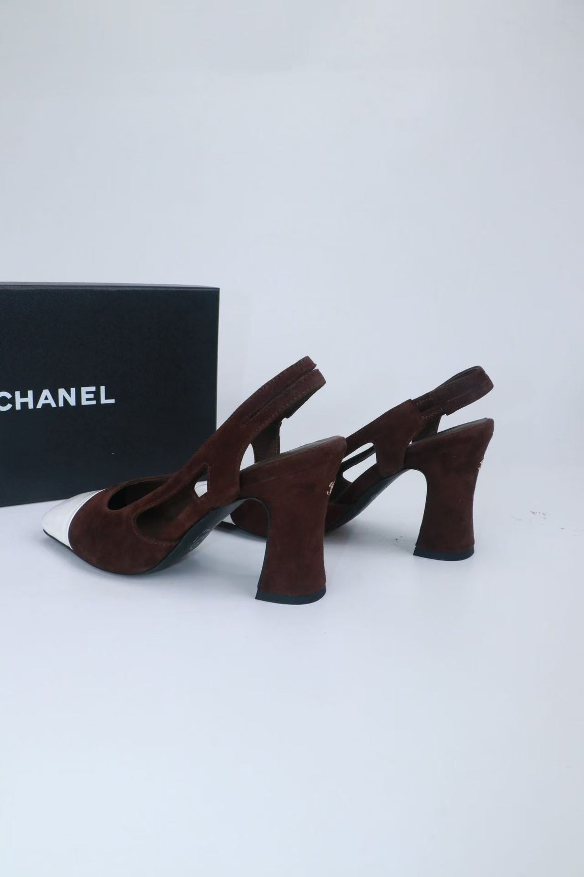 Chanel 2026 Slingback 90mm Brown Suede