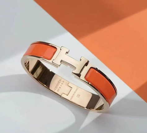 H ORANGE BRACELET