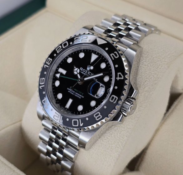 ROLEX GMT-MASTER II 126710GRNR 40MM BRUCE WAYNE CERAMIC STEEL