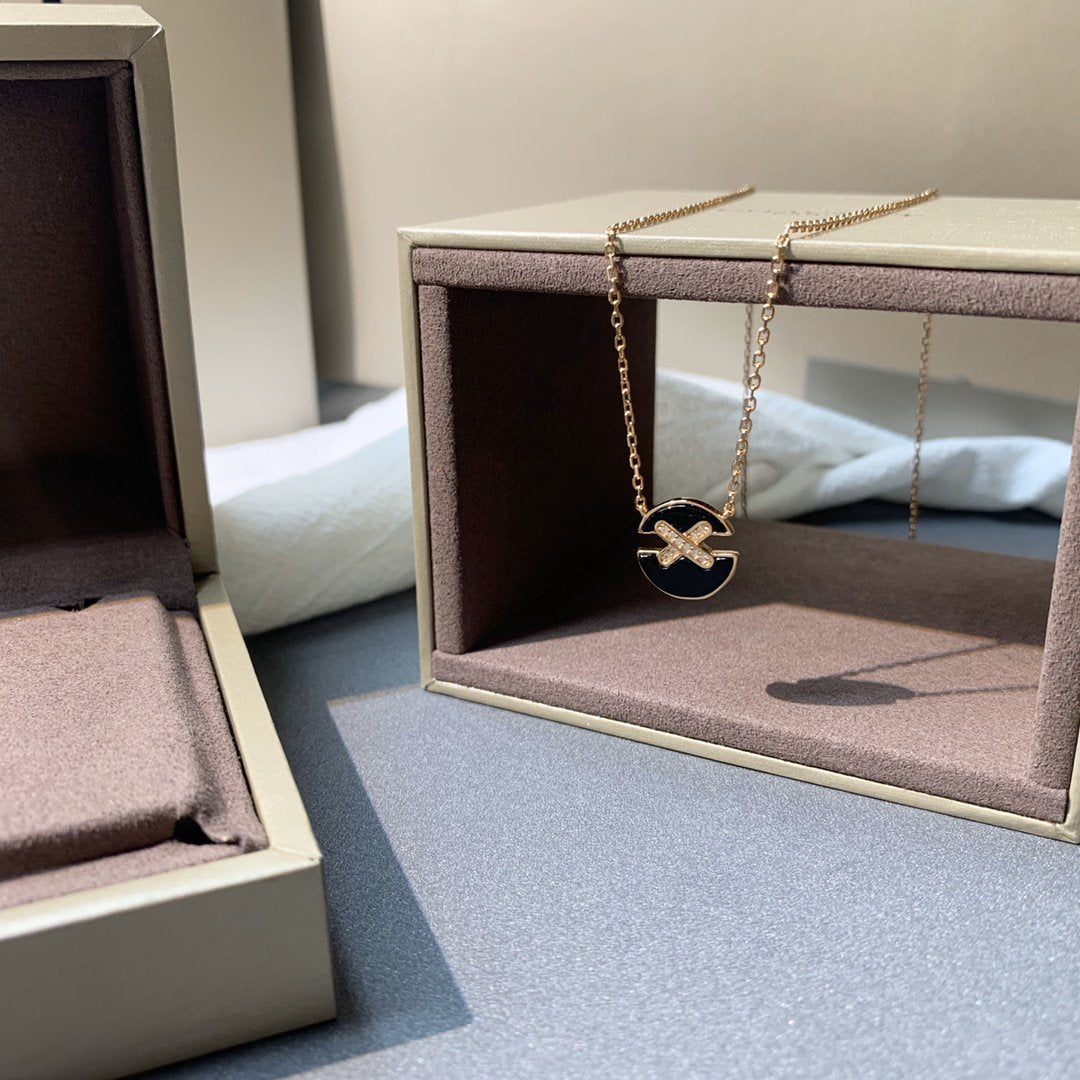 JEUX DE GOLD DIAMOND NECKLACE