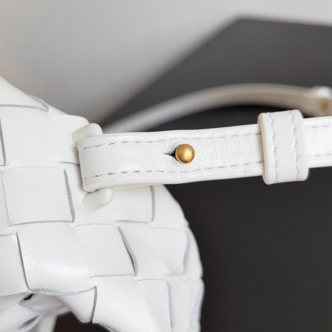 BV Mini Hop White Calfskin