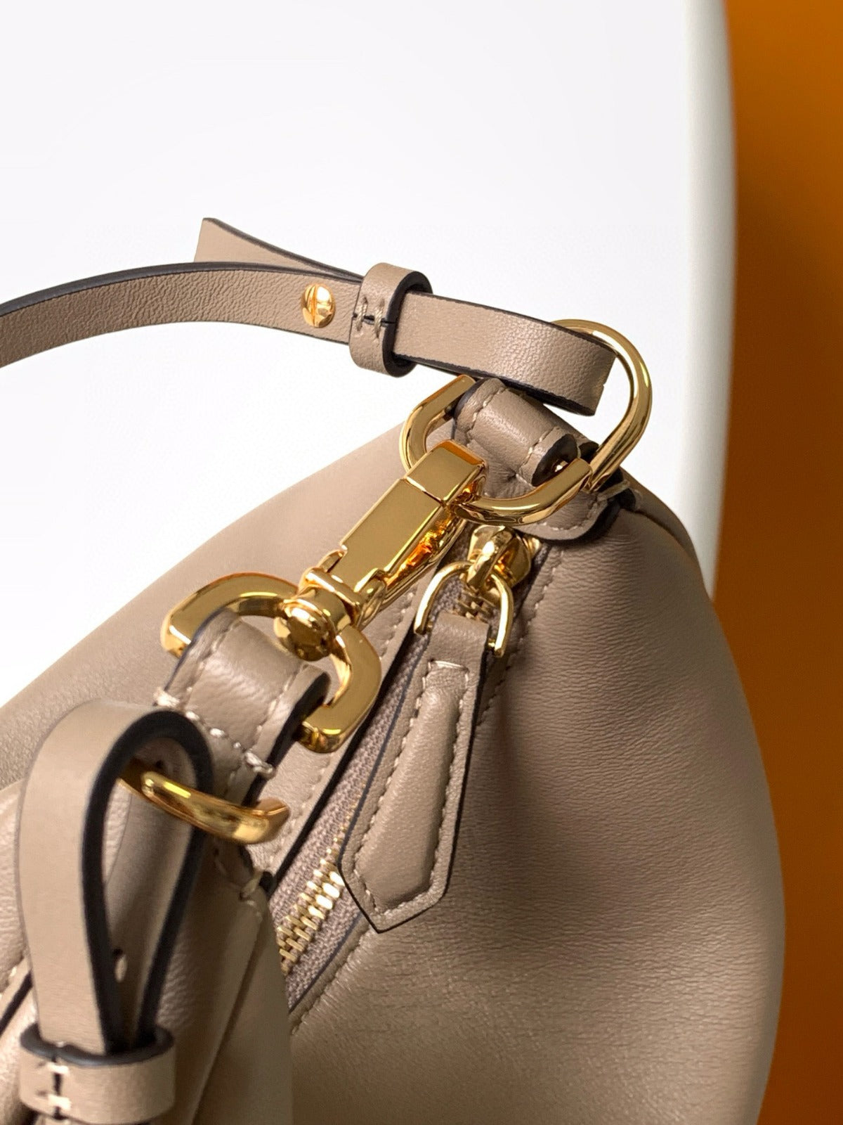 FENDIGRAPHY MINI 20 BAG GREY LEATHER GOLD HARDWARE