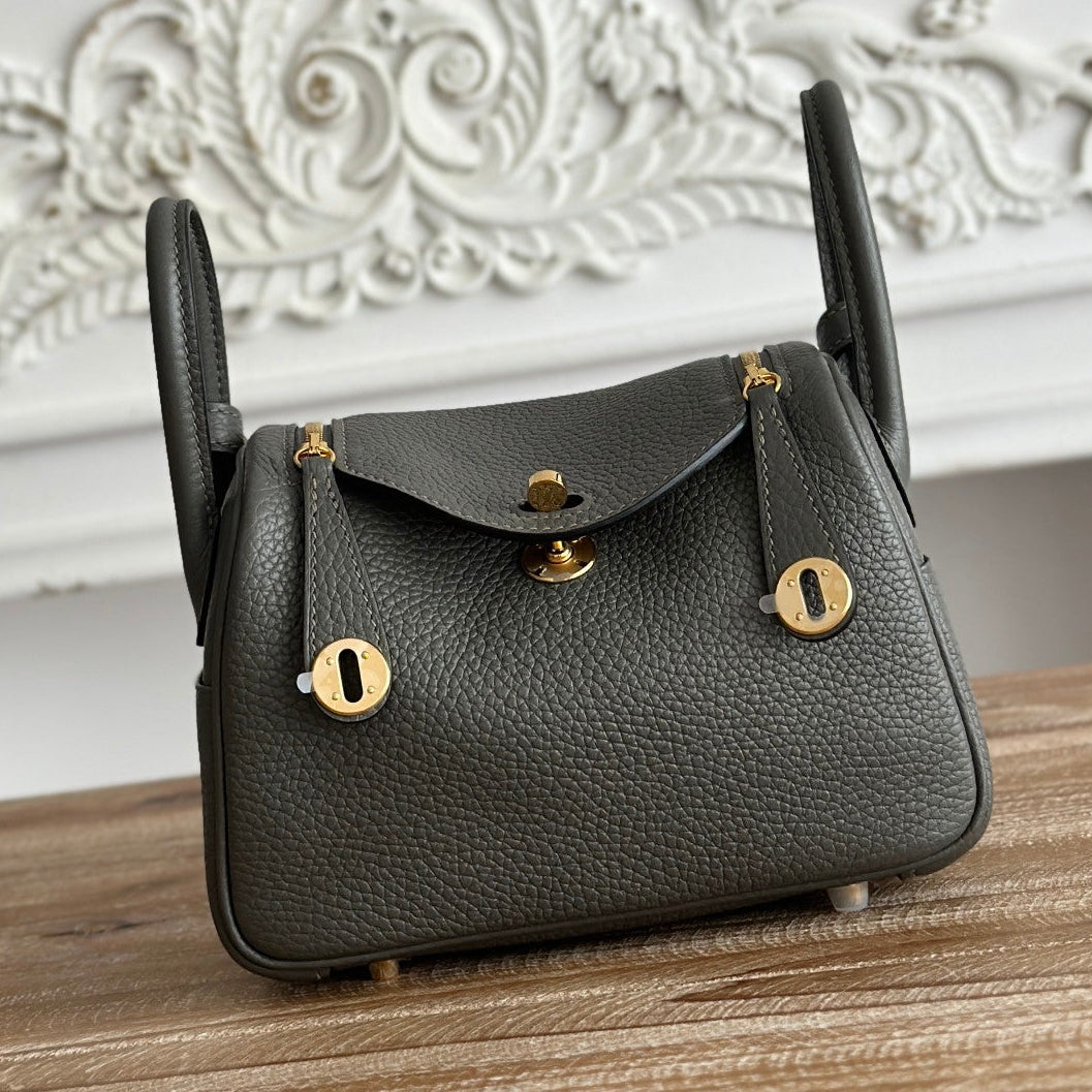 High-end Hermes 2026 Lindy Bag 19cm Togo Leather 3