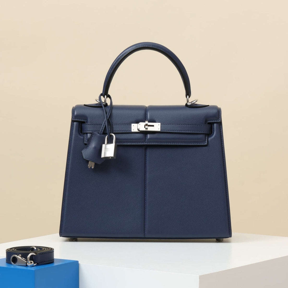 High-end Hermes 2026 Padded Kelly Sellier Bag 25cm Swift Leather