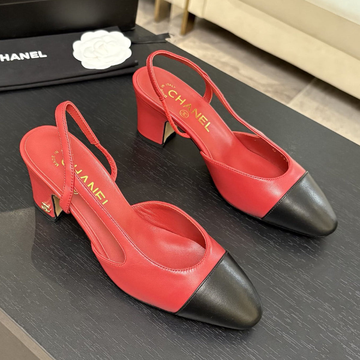 Chanel 2026 Two-Tone Shoe Cowhide 168113