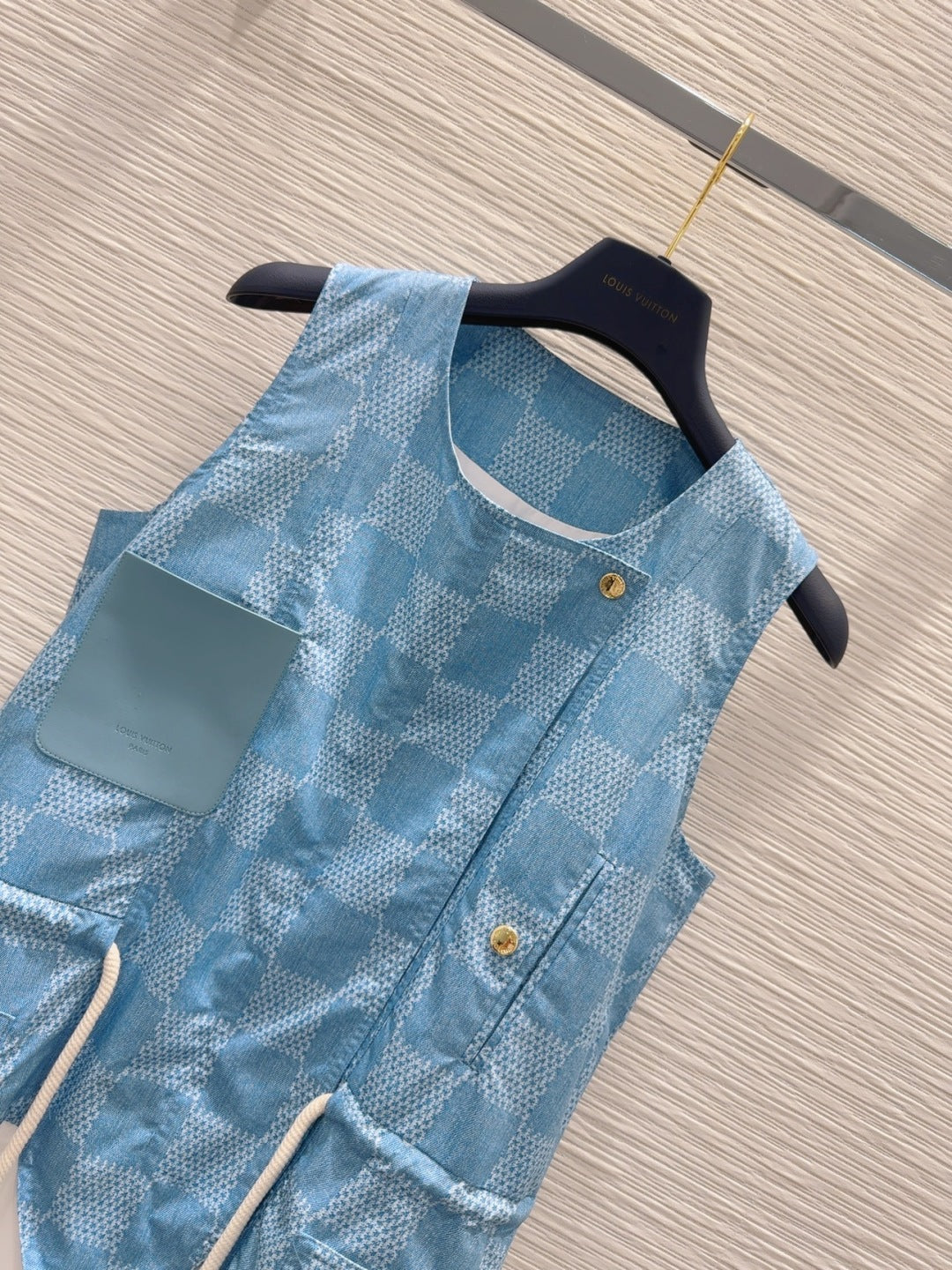 LV 25 Checkered Shirt With Pocket Dynamic Dress White Blue Polyester