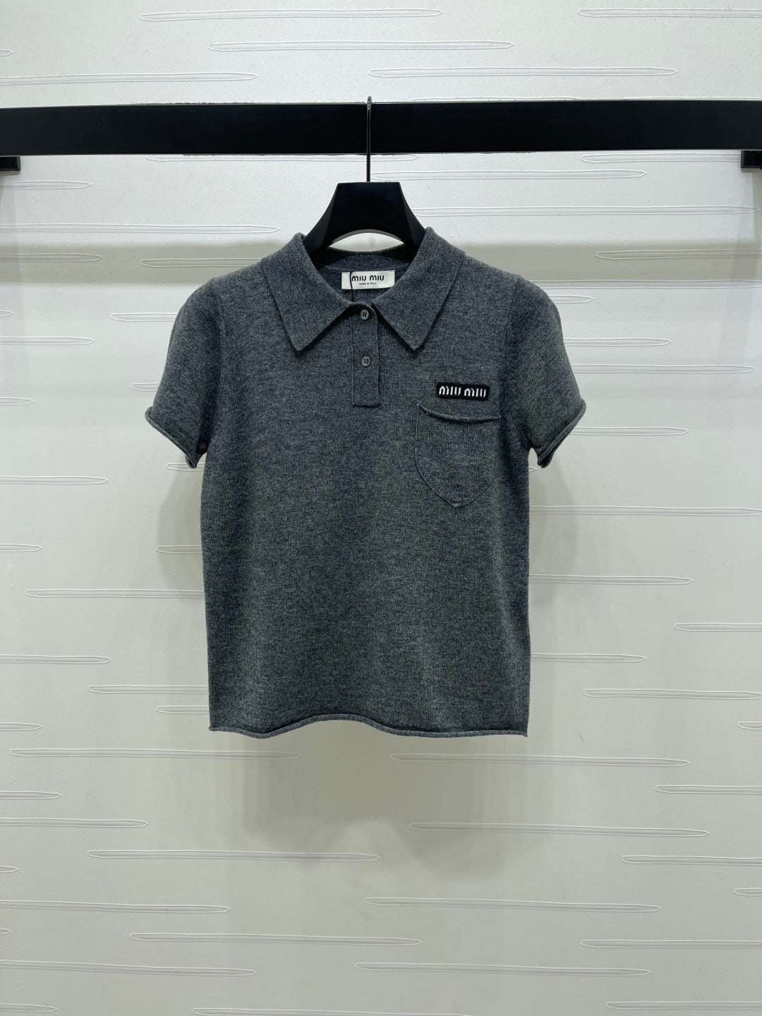 Miumiu 2026 Collared Knit Short-sleeved Sweater Cream and Gray Cashmere