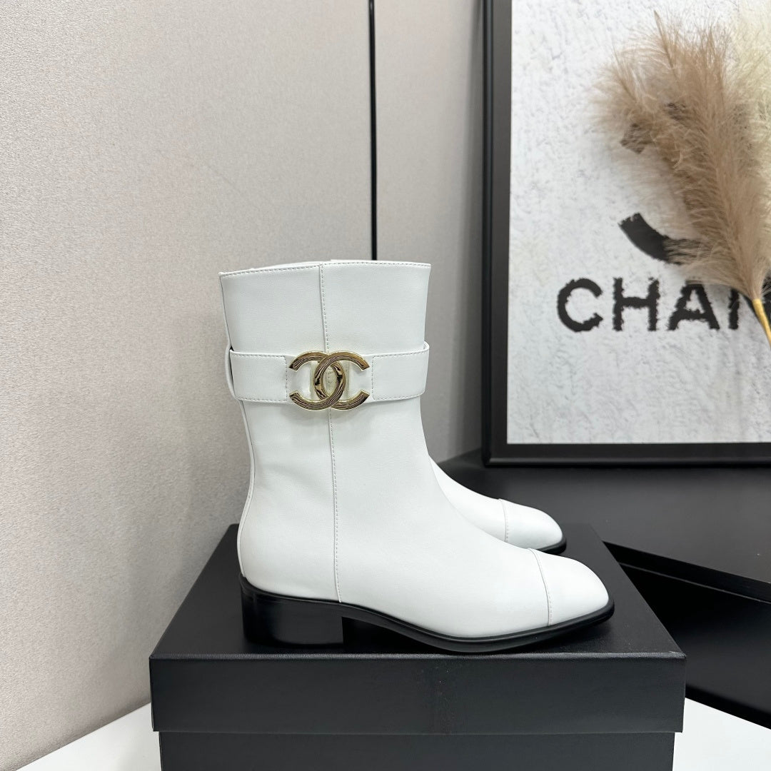 Chanel 2026 Metiers D'art Boots 45mm Suede Cowhide 986193
